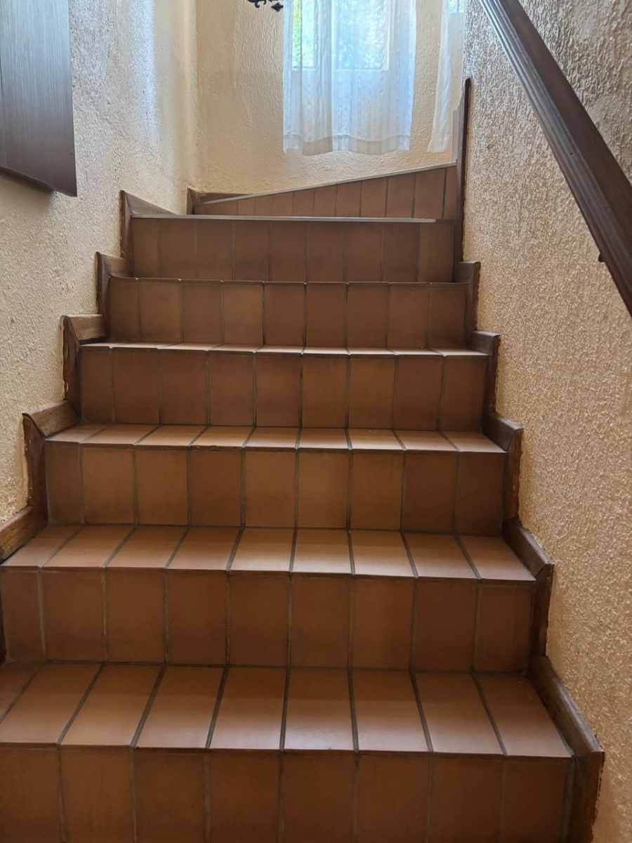 5 Bedroom Property for Sale in Safari Gardens North West
